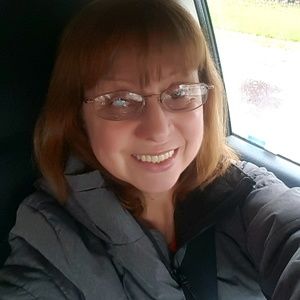 Meet your Posher, Pam
